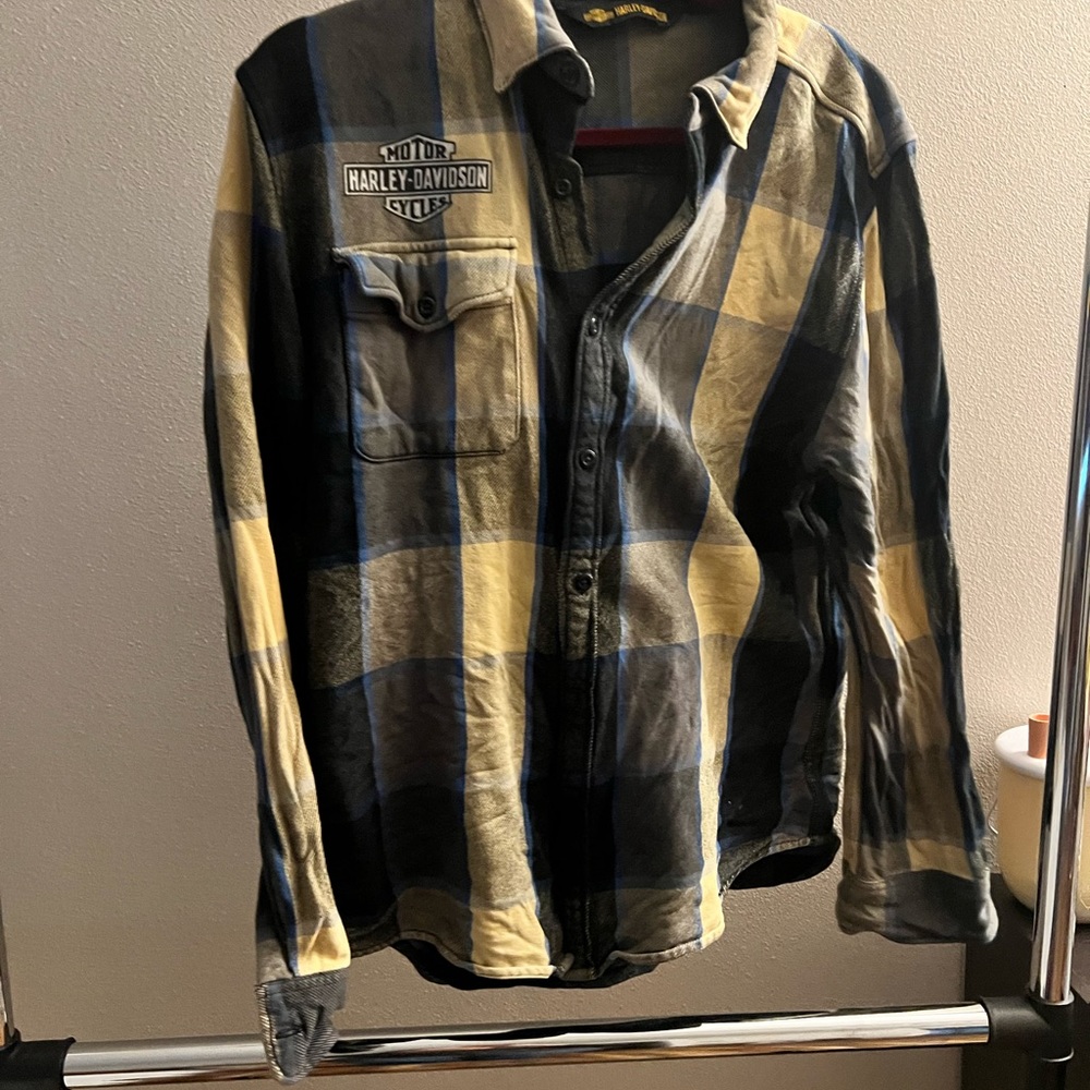 Men’s large Harley, Davidson plaid button-down shirt